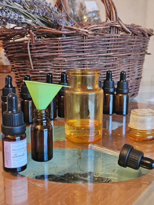 OLIO ESSENZIALE LAVANDA VERA 100% - 10 ml € 18,50 spedizione gratuita